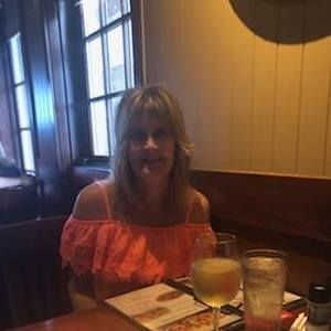 Meet your Posher, Cindy